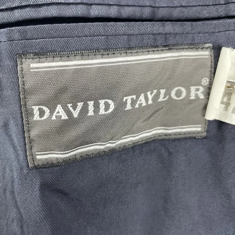 David Taylor Navy Wool Blend 2 Gold Button Vented Blazer Sport Coat Size 46L